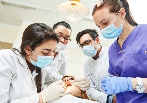 Como-saber-si-me-gusta-la-carrera-de-Odontologia