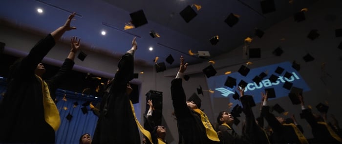Estudiantes graduados a través de becas en la Universidad Cuauhtémoc Guadalajara de la carrera de derecho