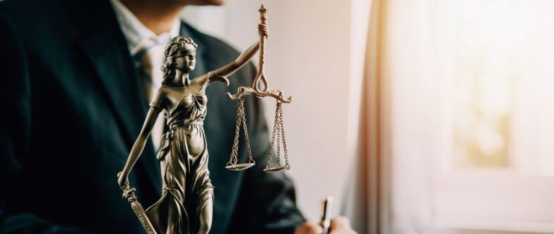 ¿Quieres estudiar Derecho? Conoce qué es la CONAED
