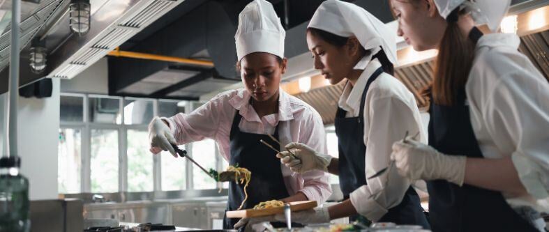 7 ventajas de las prácticas profesionales en la carrera de Gastronomía